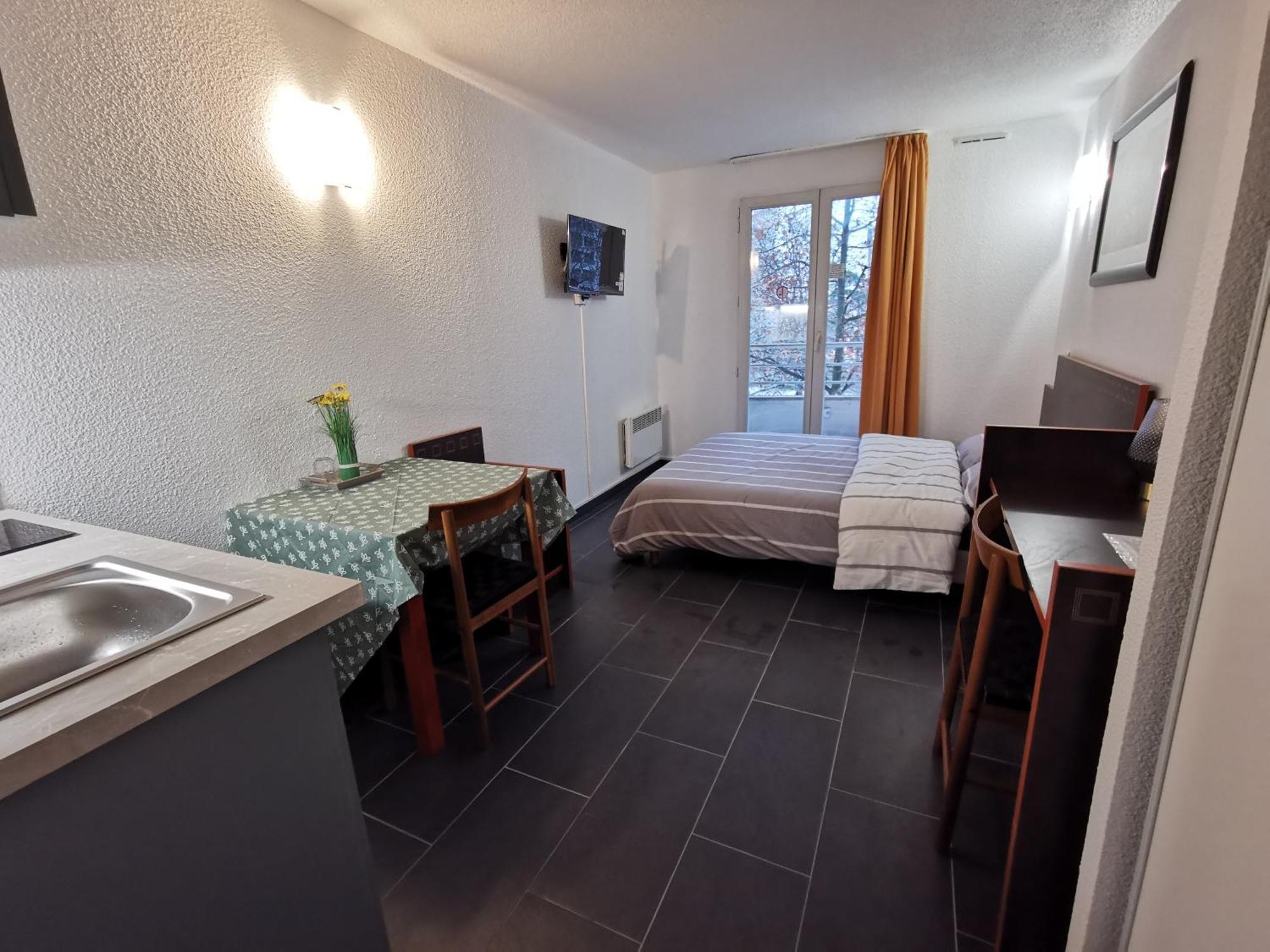 Appart Hotel La Defense Курбевуа Екстер'єр фото